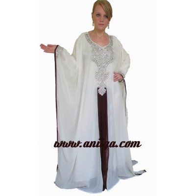 robe Dubai samiha 1