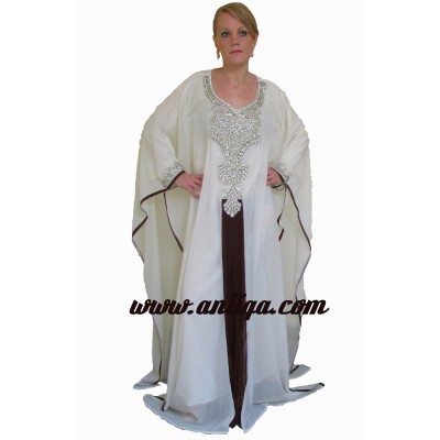 robe Dubai samiha 1