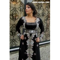 Caftan marocain noir  perlé 