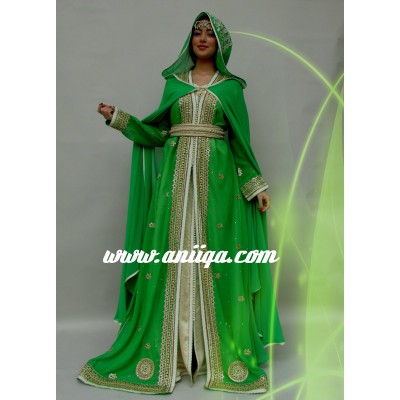 robe marocaine mariage avec cape verte