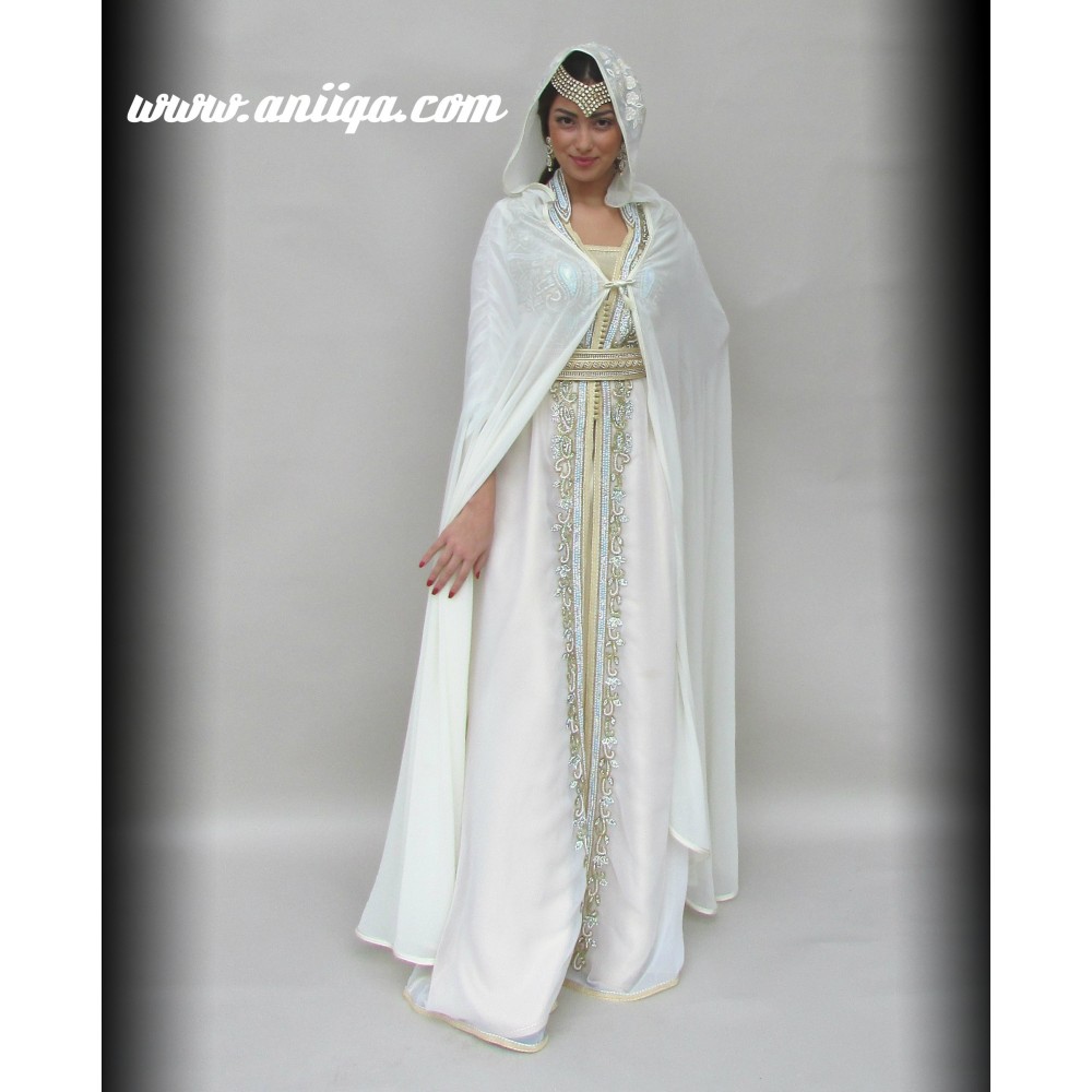 Location robe mariage avec cape