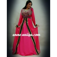 Location caftan invité robe fushia