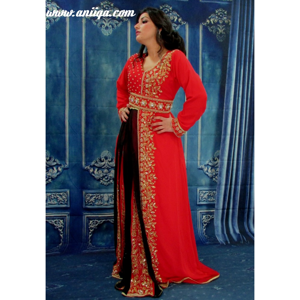 Caftan sari  rouge  moderne