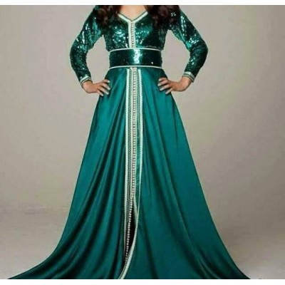 caftan marocain vert émeraude , sequin et mousseline 