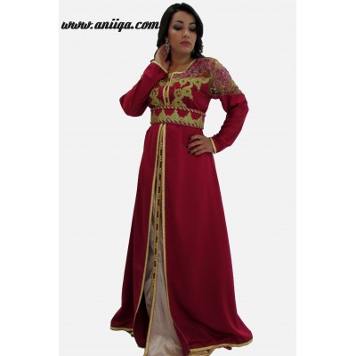 Robe marocaine grenat avec dentelle 