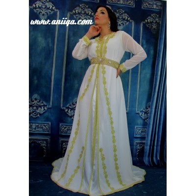 caftan mariée blanc et or 2018/2019 , caftan simple avec cape 2018/2019, takchita marocaine mariée 2018/2019