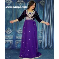 Caftan marocain moderne manches 3/4 en velours et mousseline , violet , modèle 2018/2019