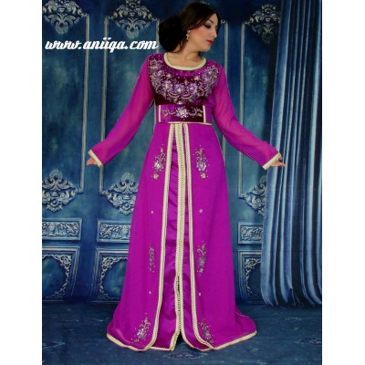 robe marocaine moderne , buste en velours brodée et perlée , bas en mousseline , coupe chic et moderne 2016