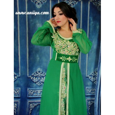 caftan marocain vert pour henné, mariage , ou pour invitée, moderne et chic 2018/2019