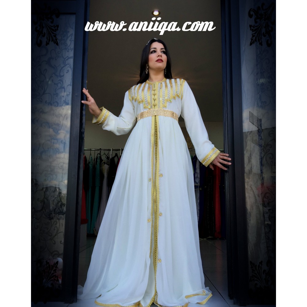 caftan  takchita de mariée blanc et doré , 