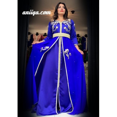 Robe marocaine belu roi moderne , brodée et perlée , mousseline et satin , moderne et raffinée , modele 2016/2017