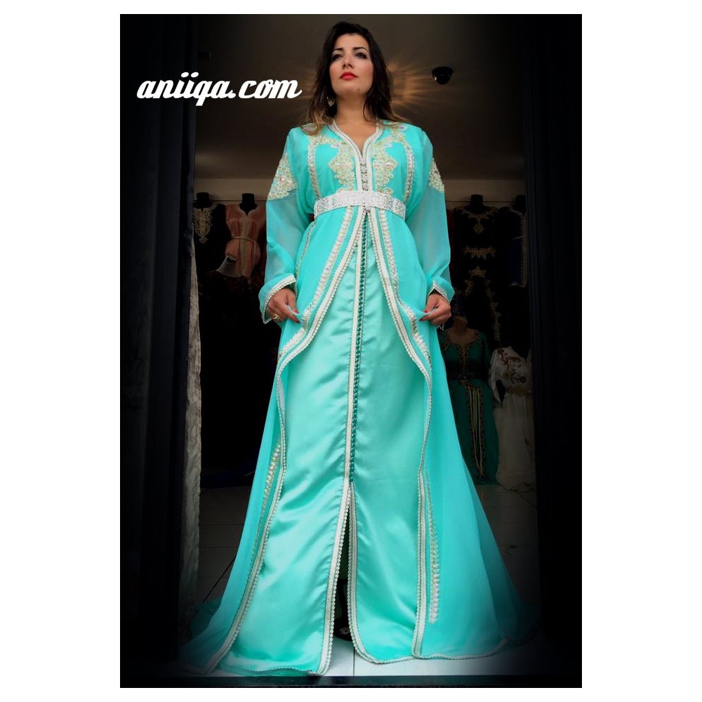 Caftan robe de soirée grande taille bleu ciel , perlé et brodé , mousseline et satin modele moderne et chic