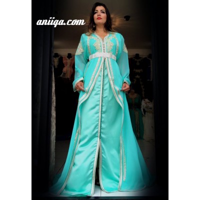 Caftan robe de soirée grande taille bleu ciel , perlé et brodé , mousseline et satin modele moderne et chic