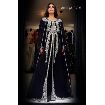 Caftan dubai  noir et argent avec cape moderne 