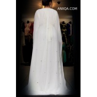 Robe de soirée orientale blanche de mariage  avec burnous 