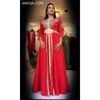 Caftan marocain de mariage rouge  avec cape 