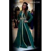 Caftan marocain vert emeraude perlé et strassé