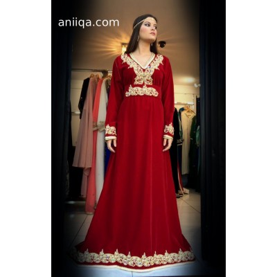 caftan velours rouge coupe cloche Amina