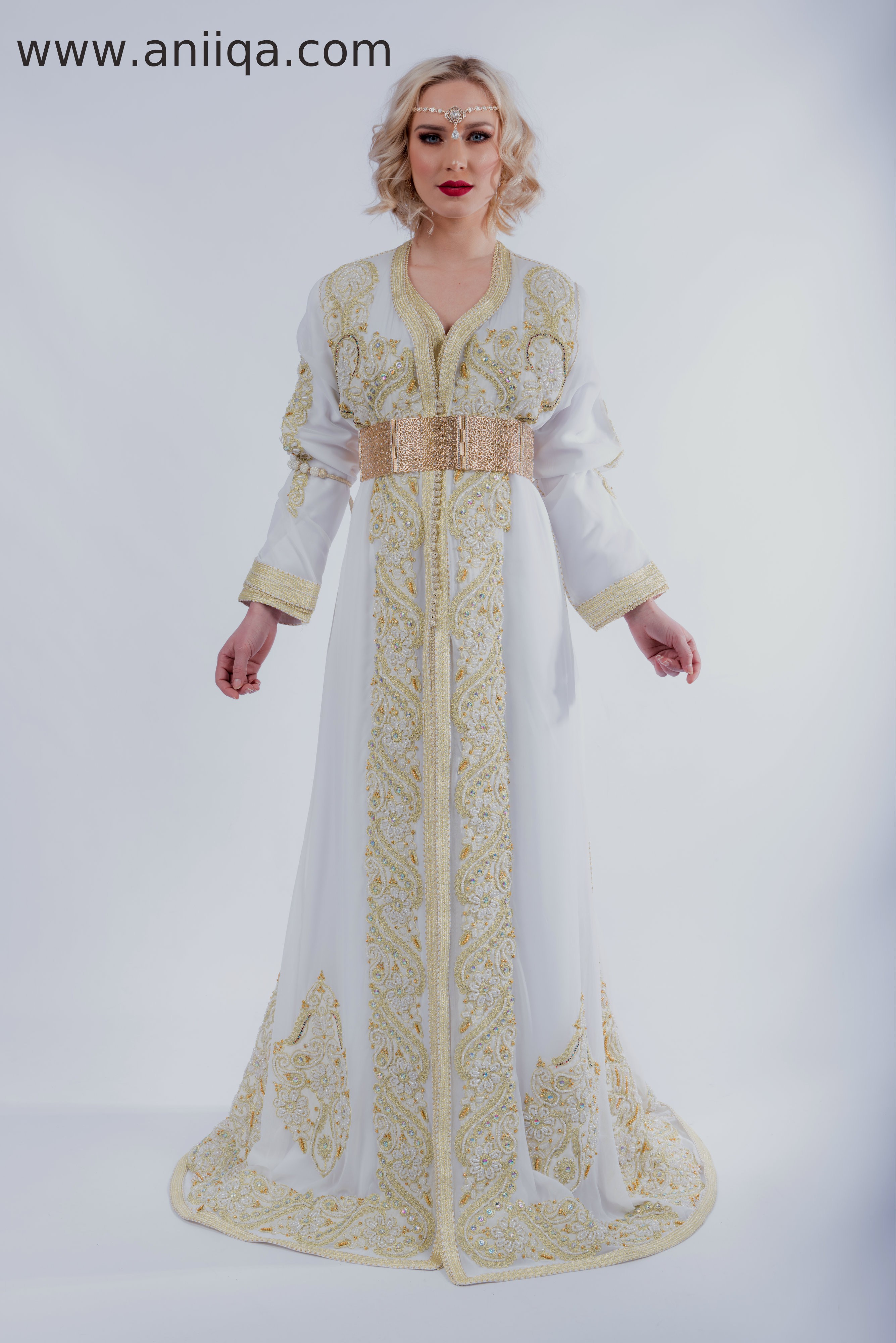 model robe blanche 2018