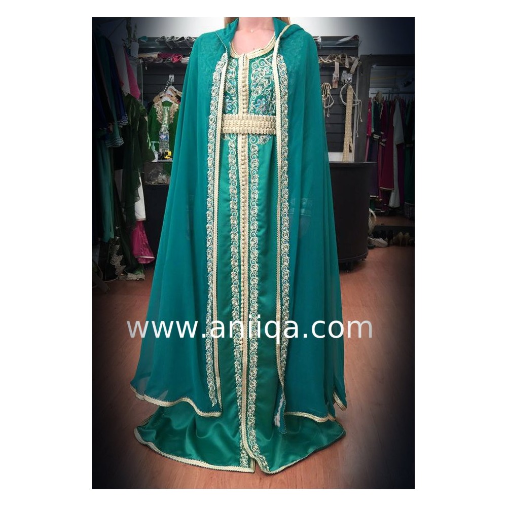 Robe orientale avec cape de mariage.acheter caftan moderne pas cher