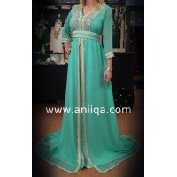 Caftan moderne vert d'eau strassé Mounia