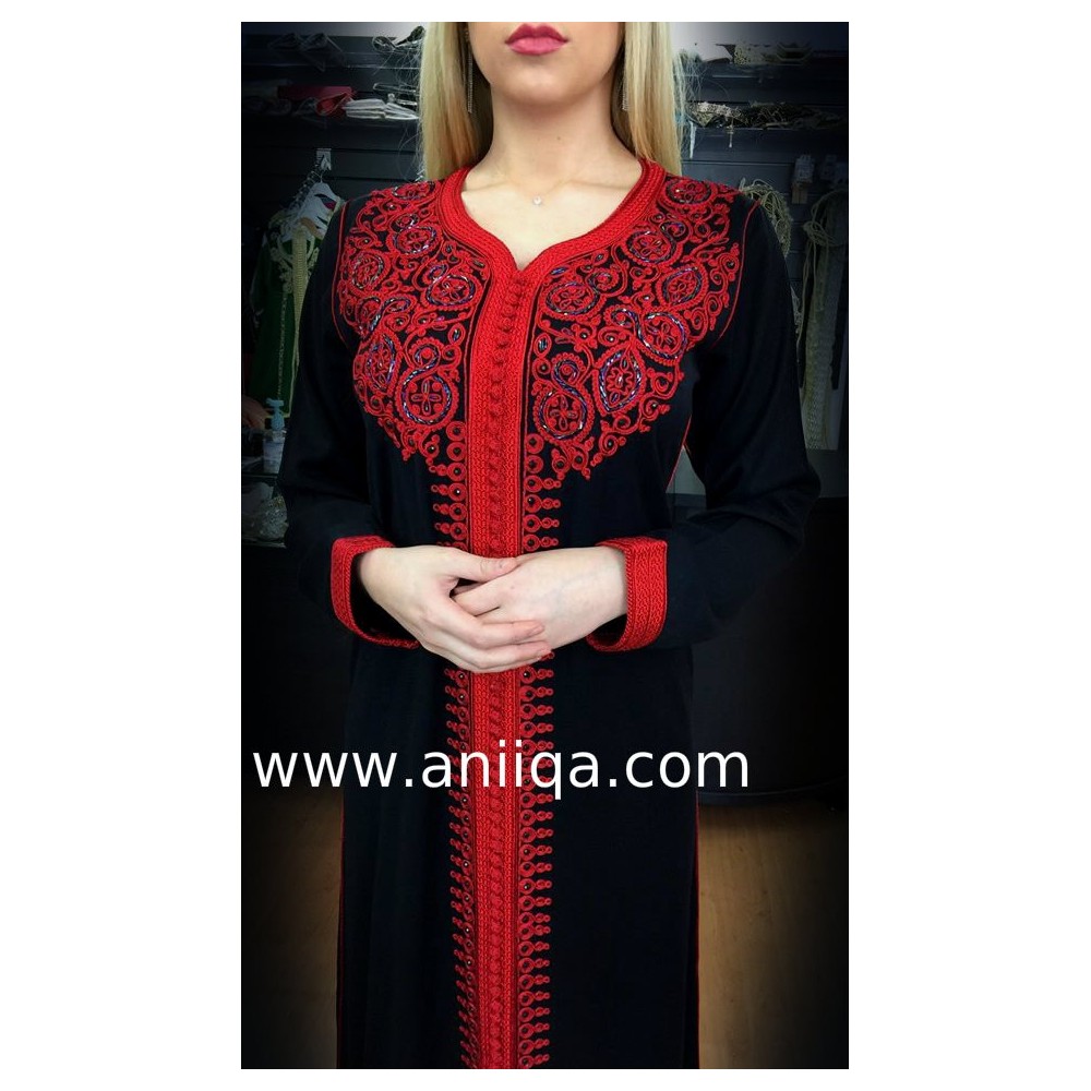 Caftan simple rouge et noir Salima