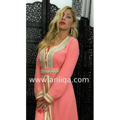 Caftan rose saumon perlé Lamia