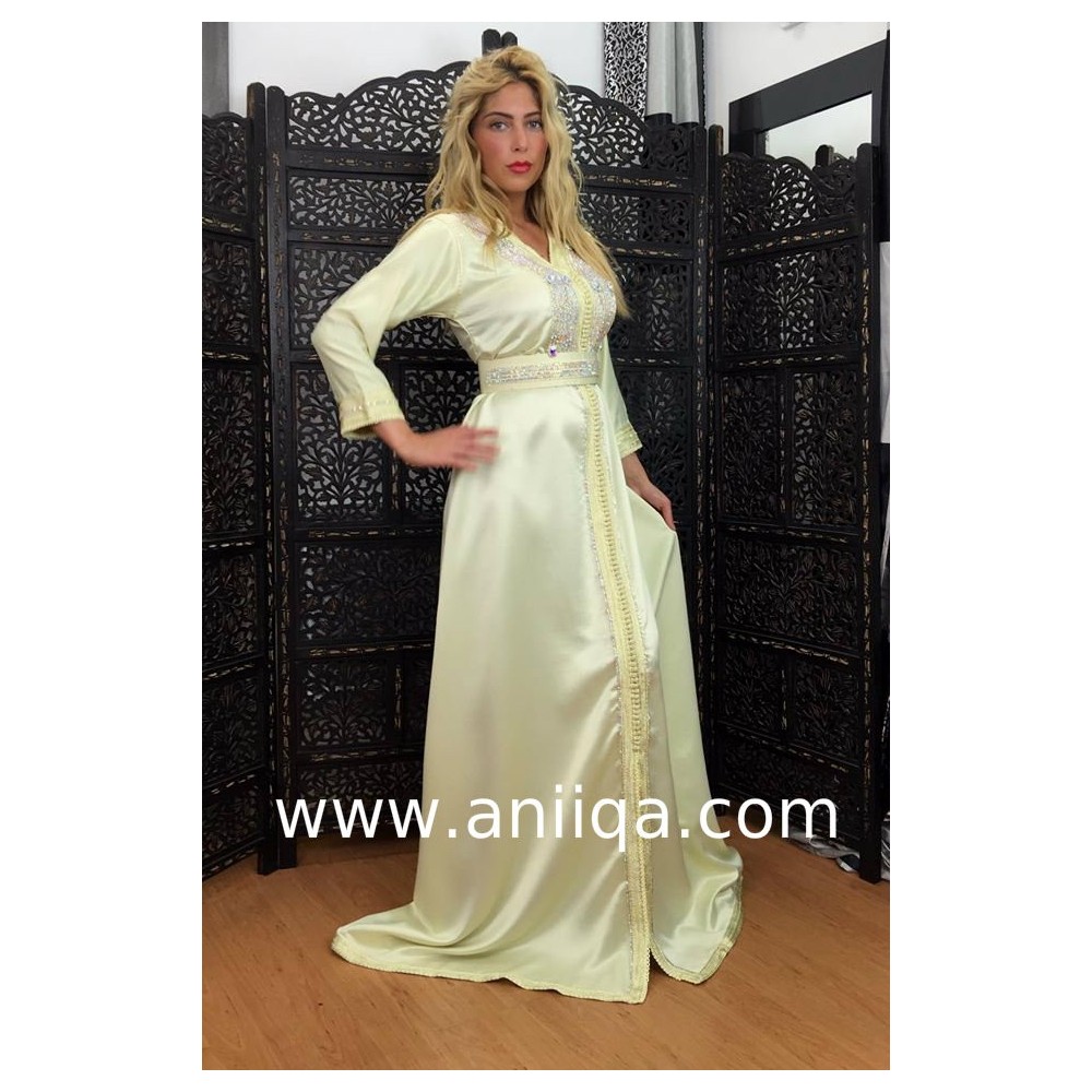 Caftan simple blanc cassé strassé Kayna