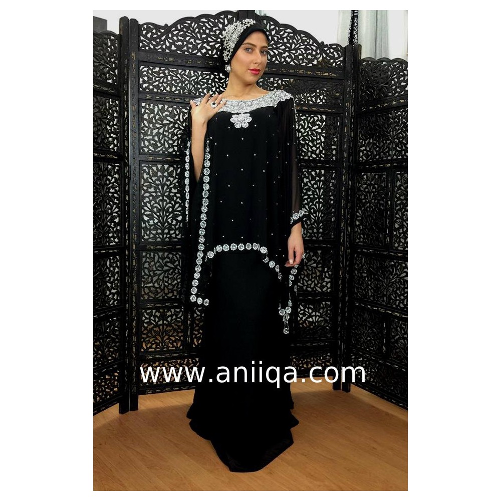 Robe dubai luxe noire cristaux argent 