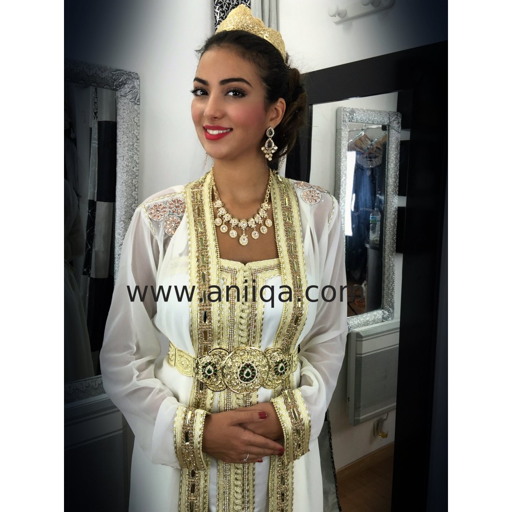 Caftan blanc et or de mariage avec cape Almas