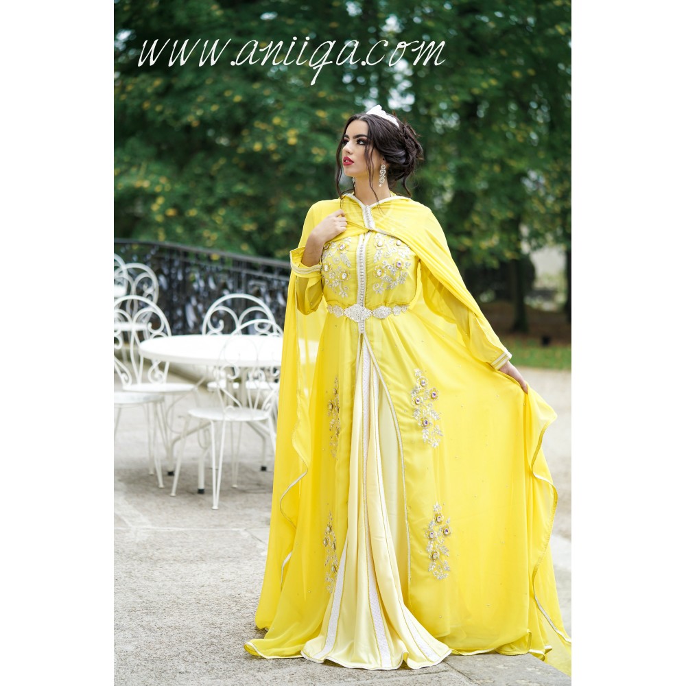 Caftan de mariée Luxe jaune avec sa cape 