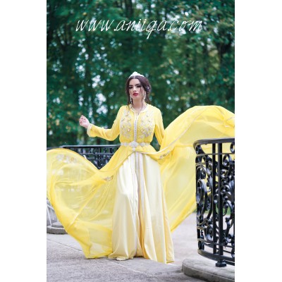 Caftan de mariée Luxe jaune avec sa cape 