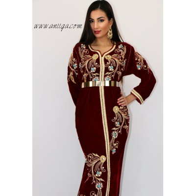 caftan velours de soie rouge moderne et chic avec pierre de verre et tarz rbati