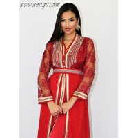 Caftan rouge dentelle et mousseline perlée et strassée