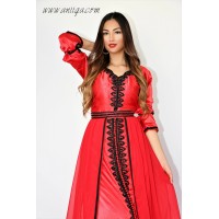 caftan simple rouge et noir