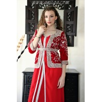 robe orientale moderne rouge et argent