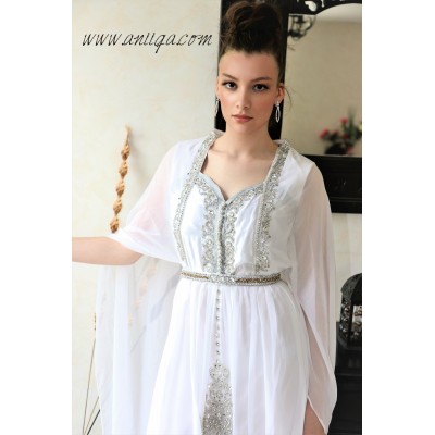 robe orientale mariage blanc et argent