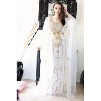 robe orientale mariage blanc et doré