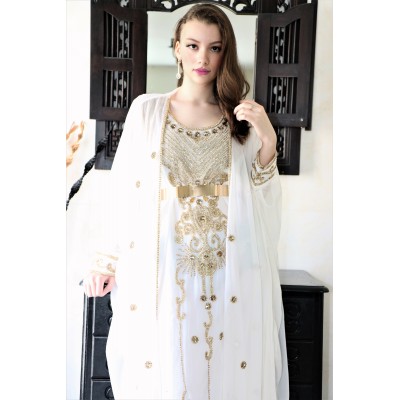 robe orientale mariage blanc et doré