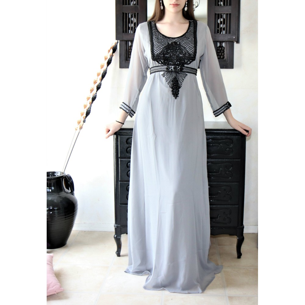 robe orientale simple gris et noir