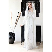 Robe orientale blanche de mariage