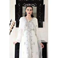 Robe orientale blanche de mariage