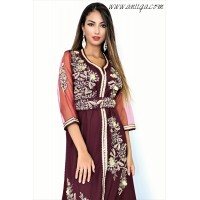 Caftan moderne prune en crêpe perlé