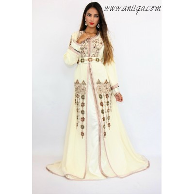 Caftan mariage ivoire brodé et perlé