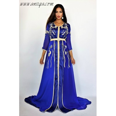 Caftan tendance bleu roi brodé et perlé