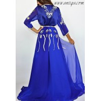 Caftan tendance bleu roi brodé et perlé