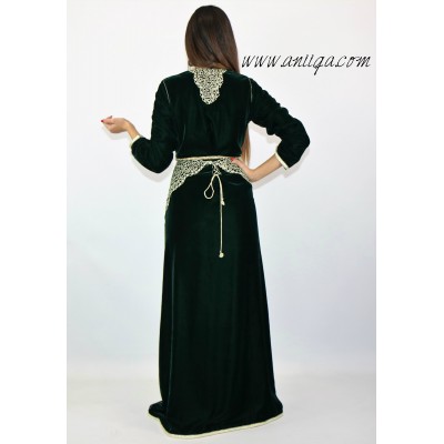 caftan velours vert moderne et simple