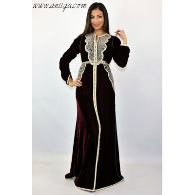 Caftan velours bordeau moderne et simple