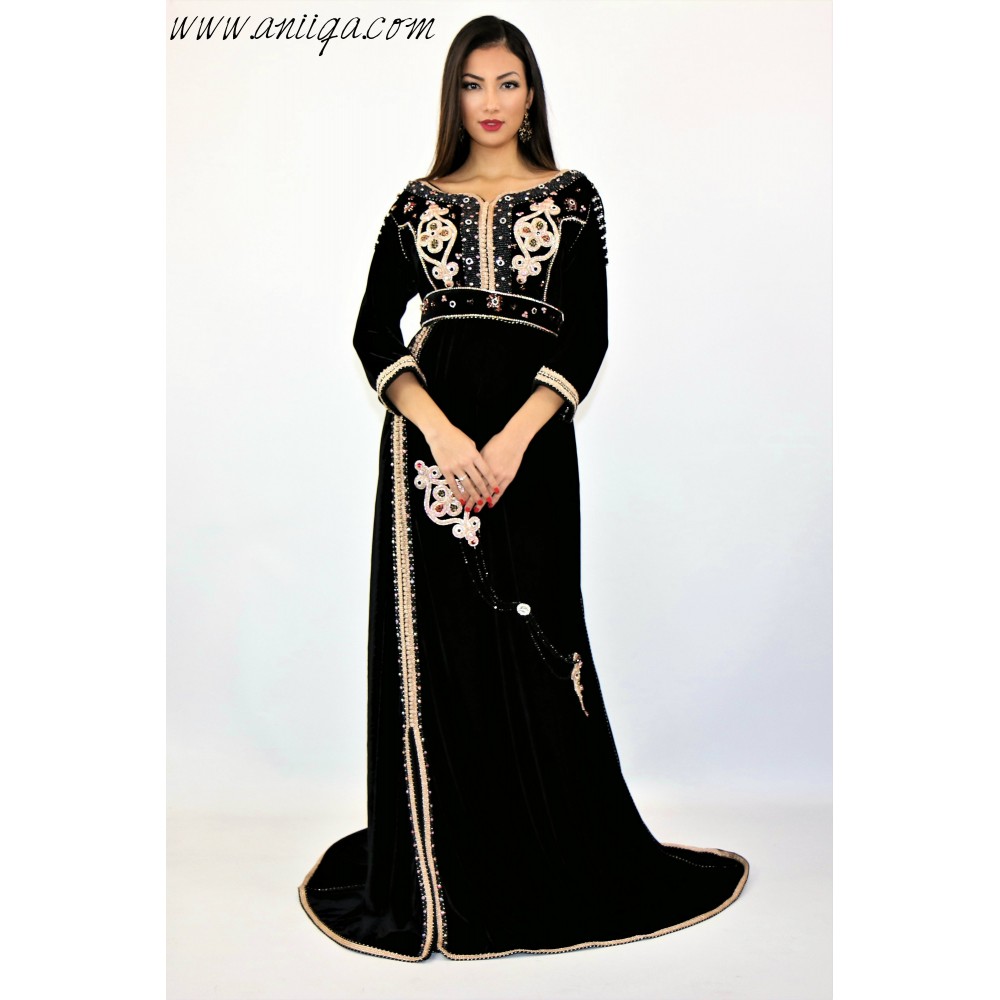 Caftan velours de soie noir perlé main