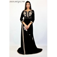 Caftan velours de soie noir perlé main